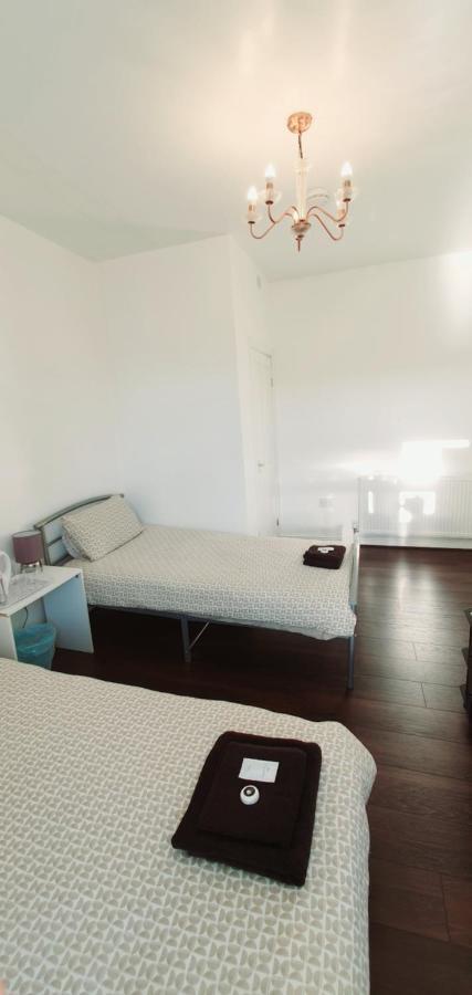 Regent Guest House Гримсби Экстерьер фото